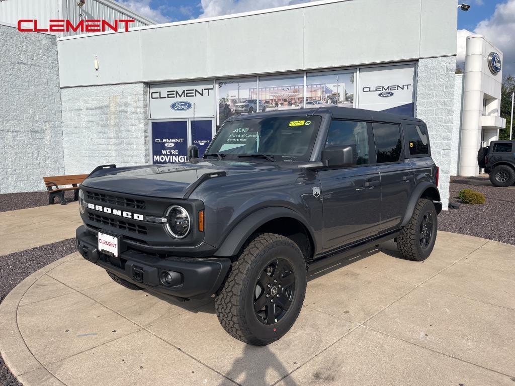 new 2025 Ford Bronco car, priced at $46,615