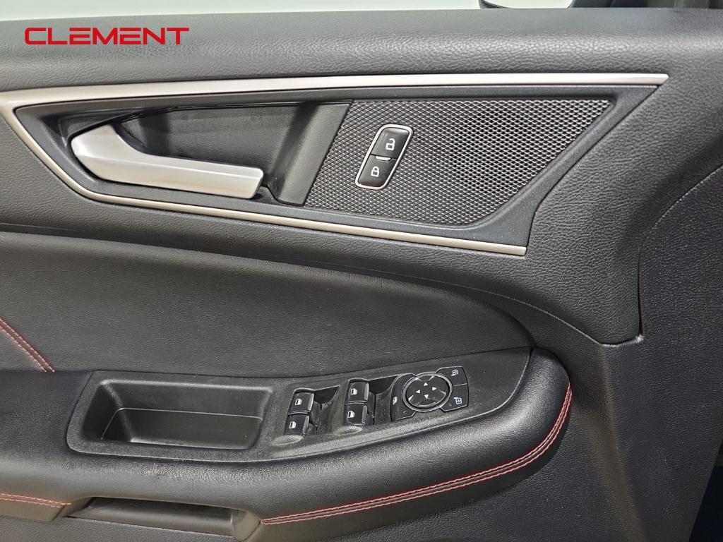 used 2022 Ford Edge car, priced at $26,500