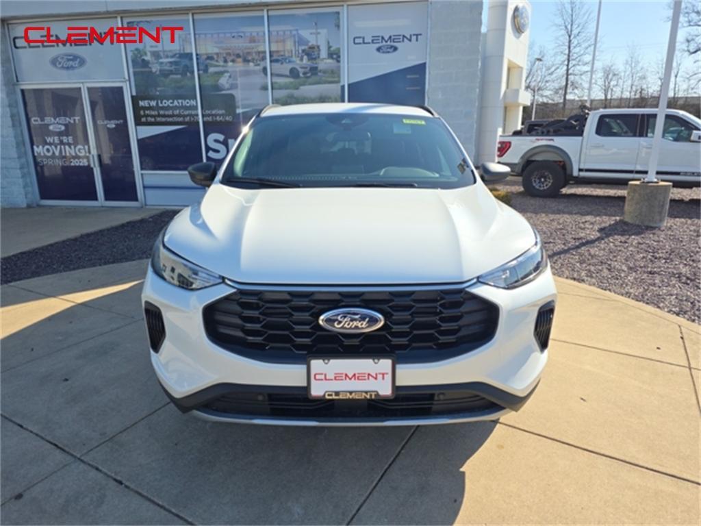 new 2025 Ford Escape car, priced at $30,625
