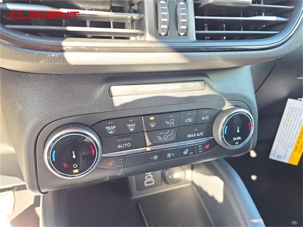 new 2025 Ford Escape car, priced at $30,625