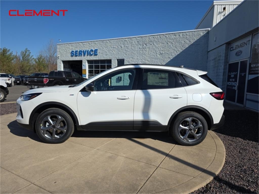 new 2025 Ford Escape car, priced at $30,625