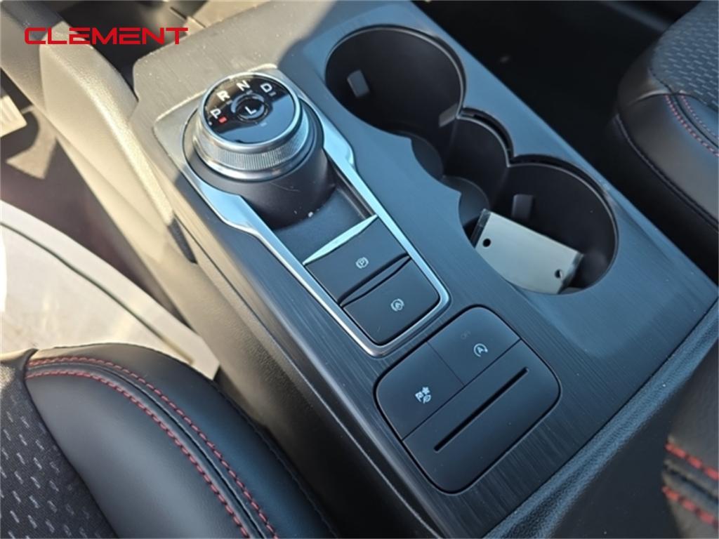 new 2025 Ford Escape car, priced at $30,625