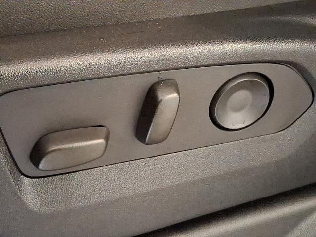 used 2024 GMC Yukon car, priced at $75,795