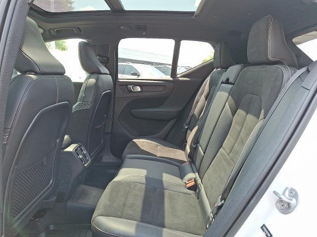 used 2022 Volvo XC40 car, priced at $27,995