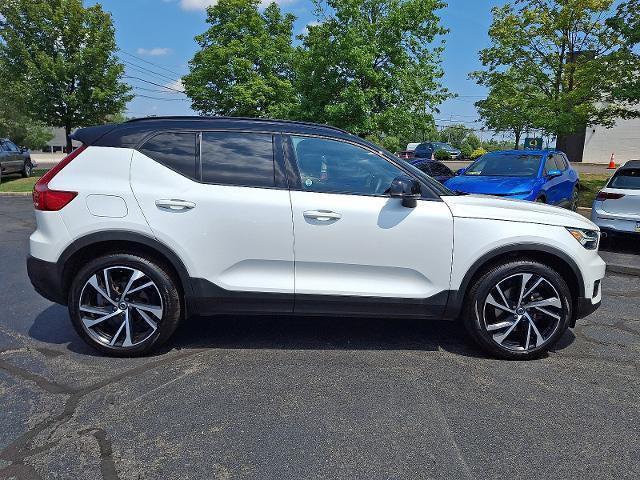 used 2022 Volvo XC40 car, priced at $27,995