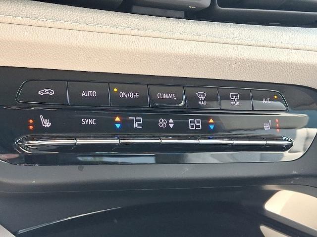 used 2022 Buick Envision car, priced at $24,295