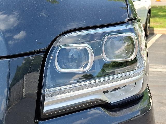 used 2024 Lincoln Navigator car, priced at $81,995