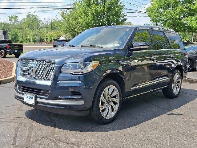 used 2024 Lincoln Navigator car, priced at $81,995