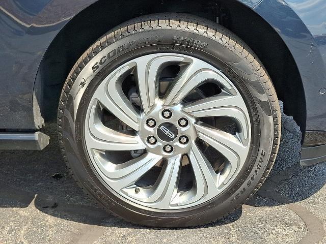 used 2024 Lincoln Navigator car, priced at $81,995