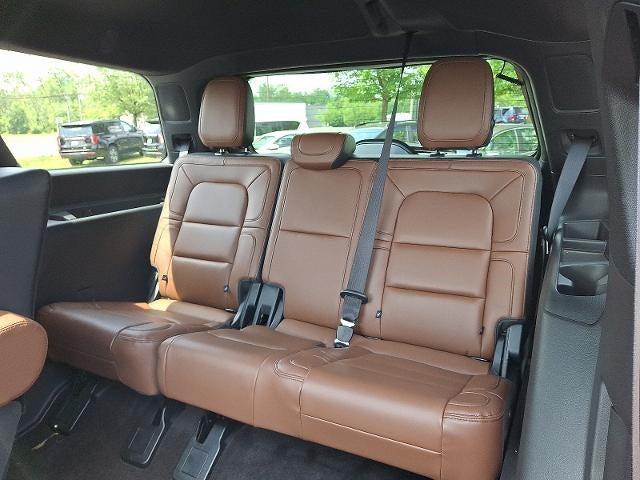 used 2024 Lincoln Navigator car, priced at $81,995