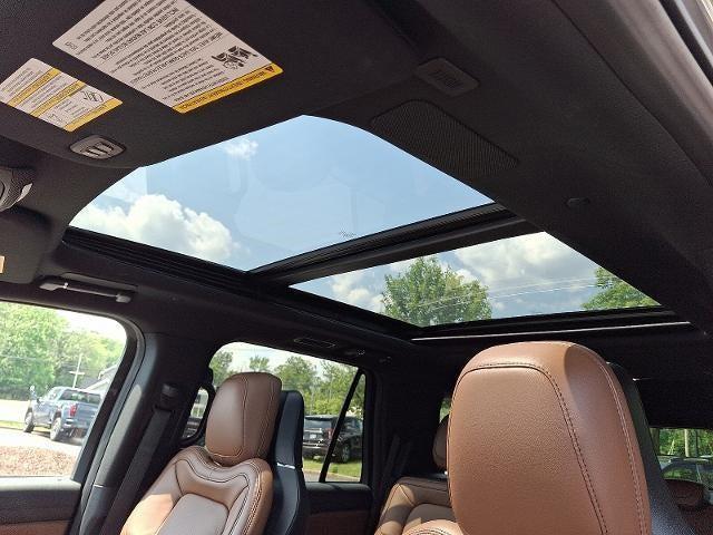 used 2024 Lincoln Navigator car, priced at $81,995