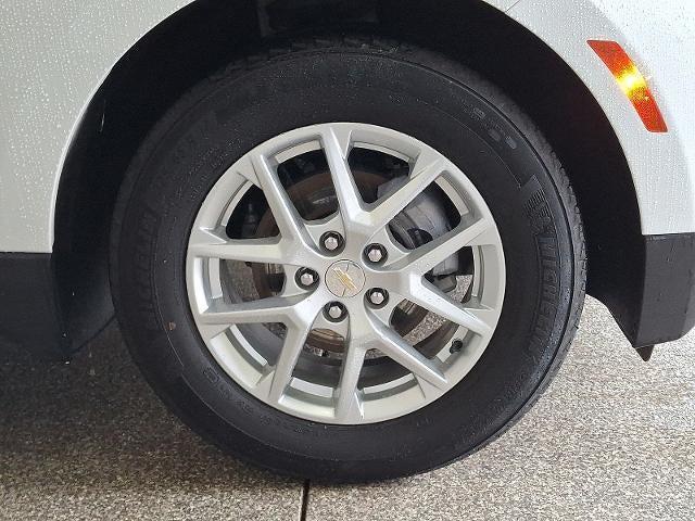 used 2022 Chevrolet Equinox car, priced at $19,395