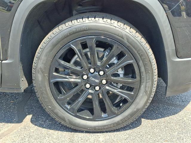 used 2022 GMC Acadia car, priced at $26,795