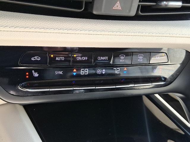used 2022 Buick Envision car, priced at $27,995
