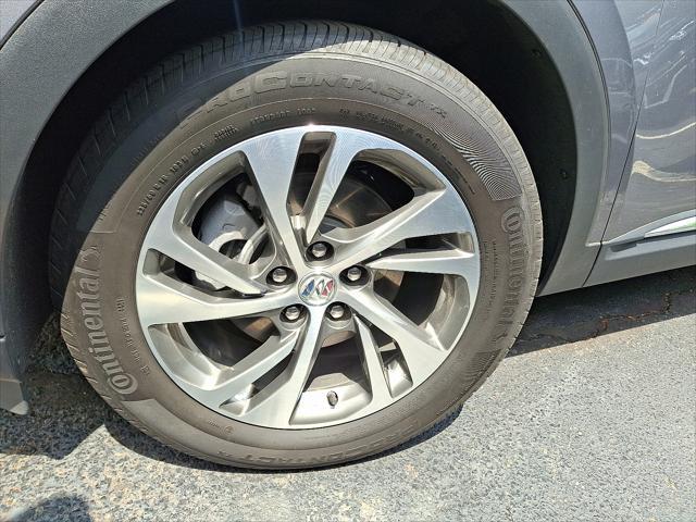 used 2022 Buick Envision car, priced at $27,495