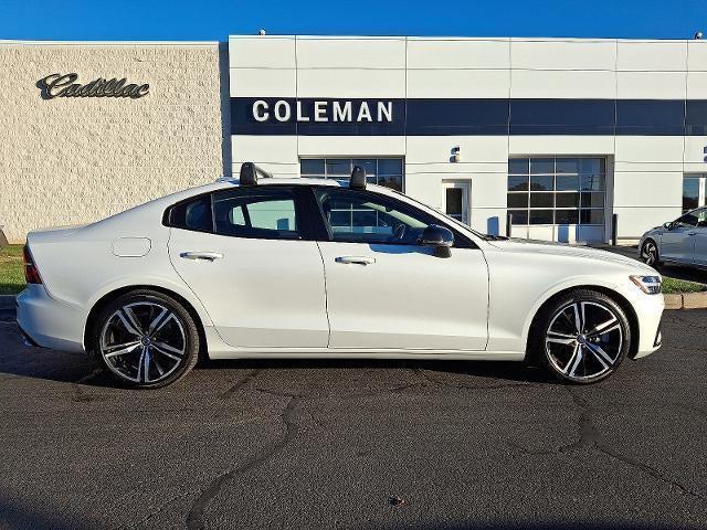 used 2022 Volvo S60 Recharge Plug-In Hybrid car, priced at $31,495