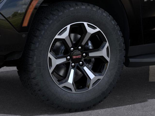 new 2025 GMC Yukon car, priced at $77,359