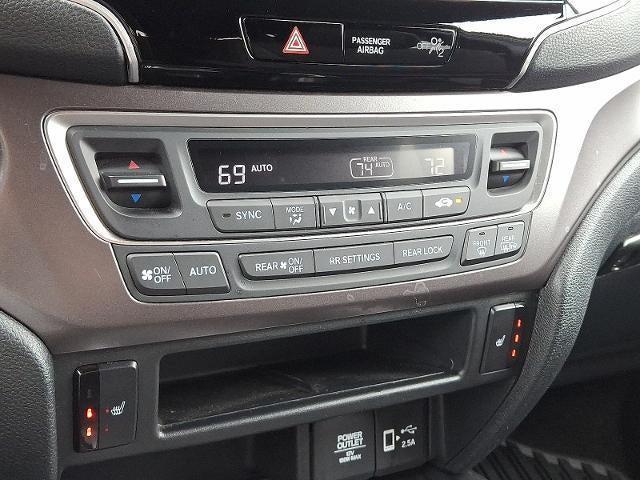 used 2022 Honda Pilot car, priced at $28,795