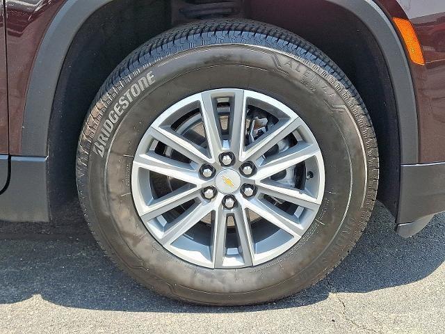 used 2023 Chevrolet Traverse car, priced at $32,295