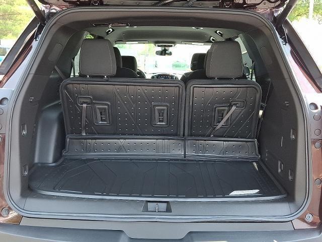 used 2023 Chevrolet Traverse car, priced at $32,295