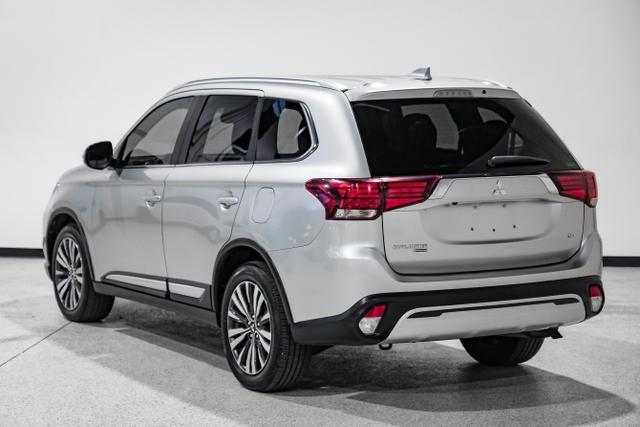 used 2020 Mitsubishi Outlander car, priced at $15,695