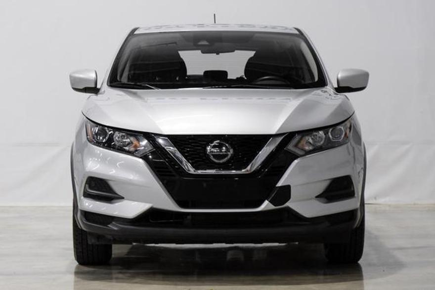 used 2020 Nissan Rogue Sport car, priced at $17,495