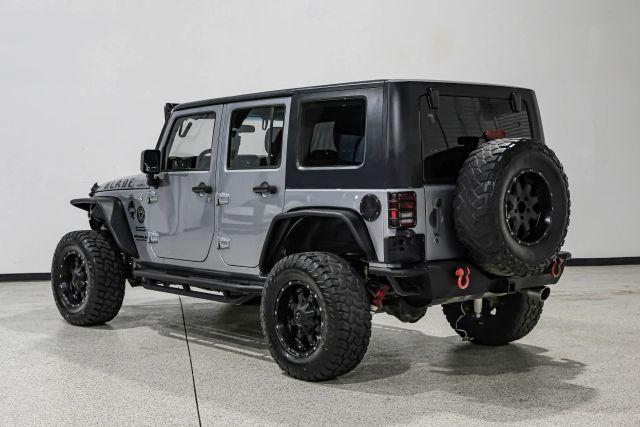 used 2015 Jeep Wrangler Unlimited car, priced at $17,995