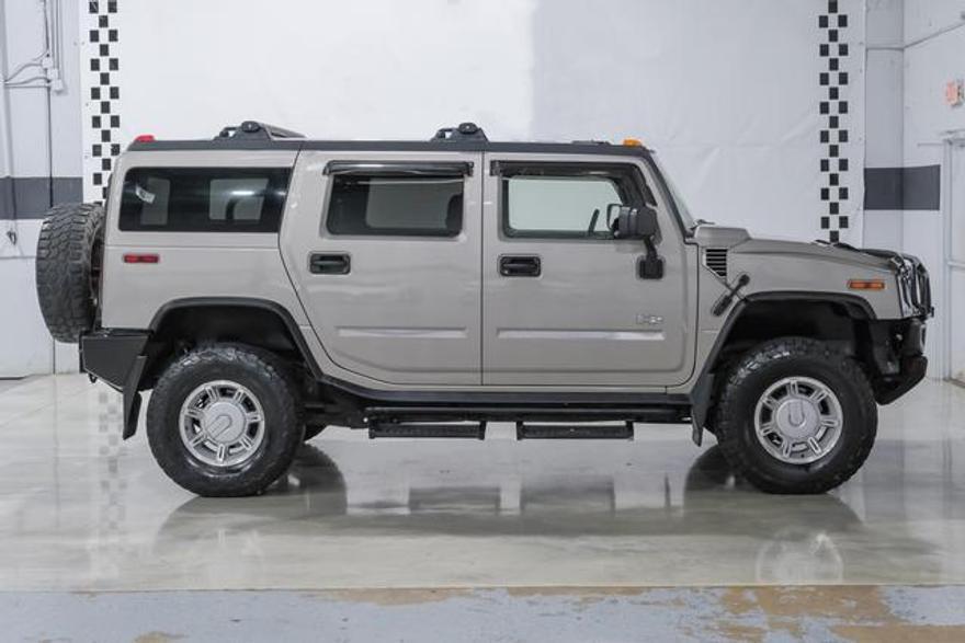 used 2003 Hummer H2 car, priced at $19,995