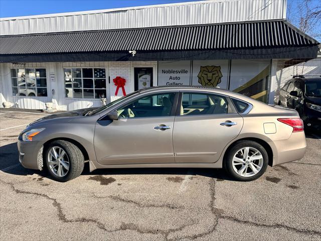 used 2013 Nissan Altima car, priced at $8,999