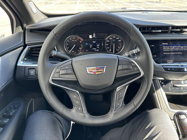 new 2025 Cadillac XT5 car, priced at $57,210