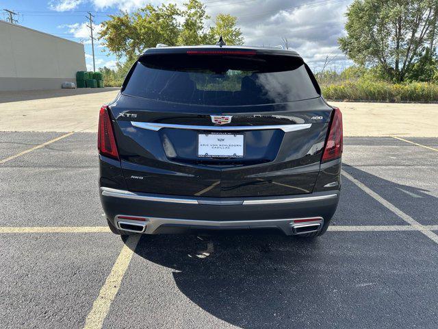 new 2025 Cadillac XT5 car, priced at $57,210