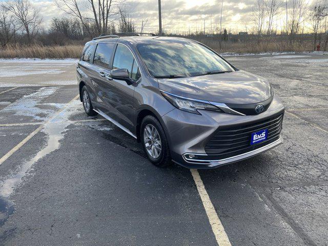 used 2022 Toyota Sienna car, priced at $36,999