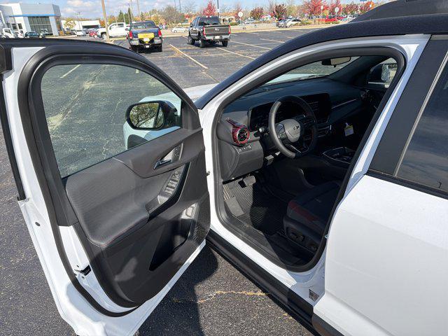 new 2026 Chevrolet Equinox car, priced at $39,165