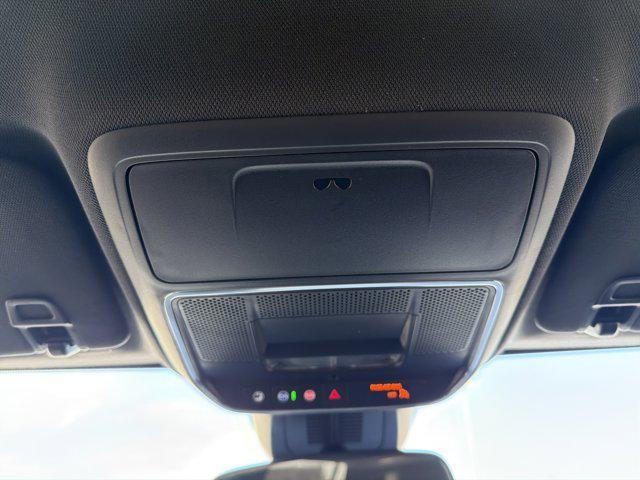 new 2026 Chevrolet Equinox car, priced at $39,165