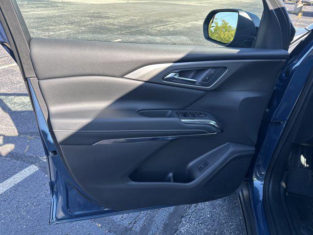 new 2026 Chevrolet Traverse car, priced at $44,999