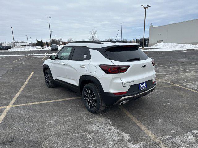 new 2025 Chevrolet TrailBlazer car, priced at $34,195