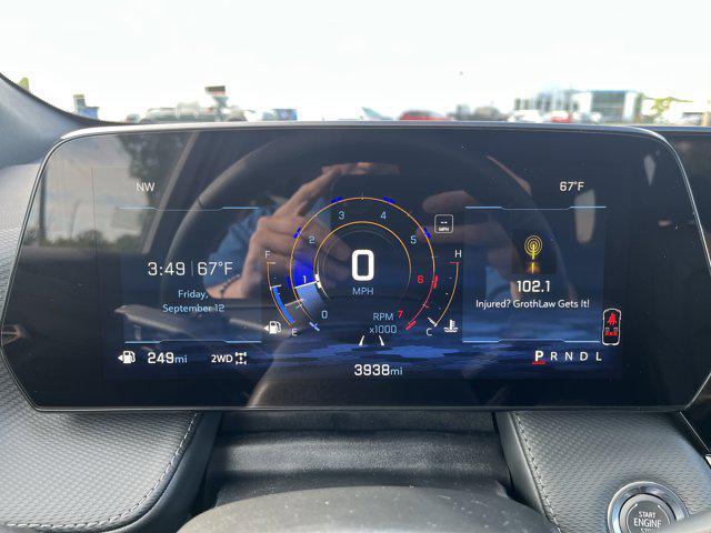 used 2026 Chevrolet Equinox car, priced at $30,999