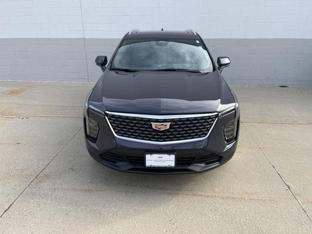 used 2024 Cadillac XT4 car, priced at $32,999