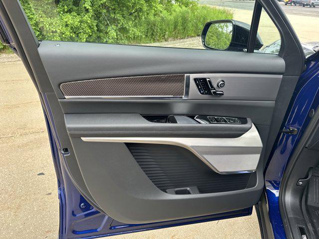 new 2026 Cadillac VISTIQ car, priced at $82,235