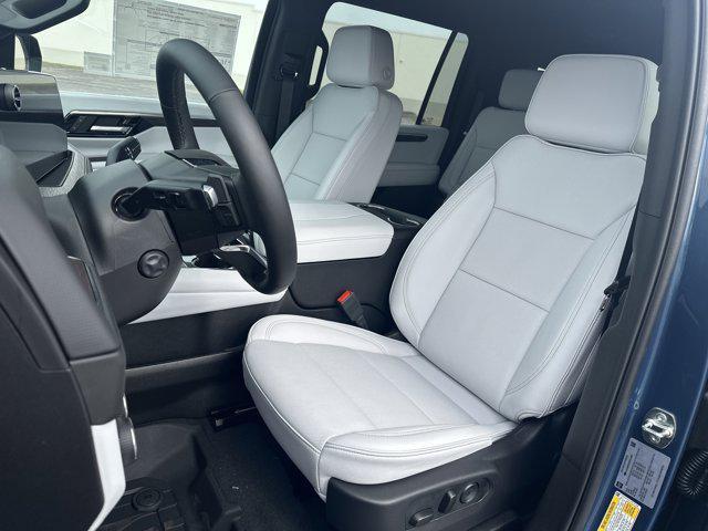 new 2025 Chevrolet Suburban car, priced at $84,115