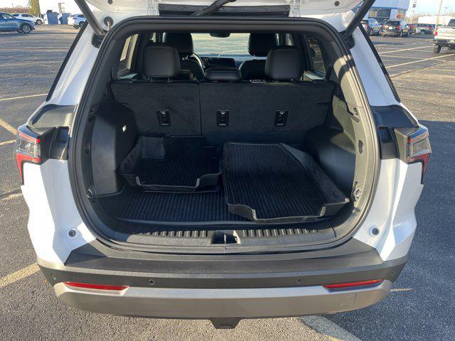 used 2026 Chevrolet Equinox car, priced at $31,999