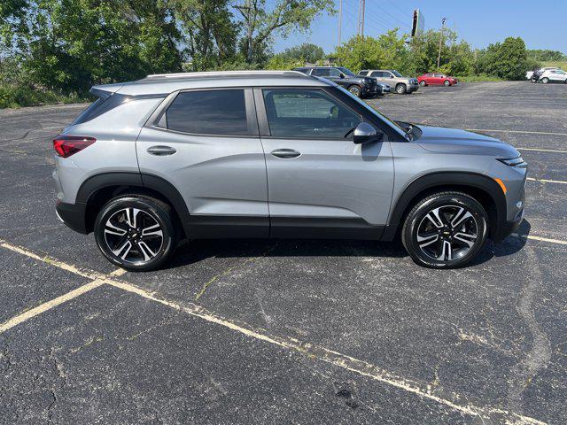 used 2025 Chevrolet TrailBlazer car, priced at $25,999