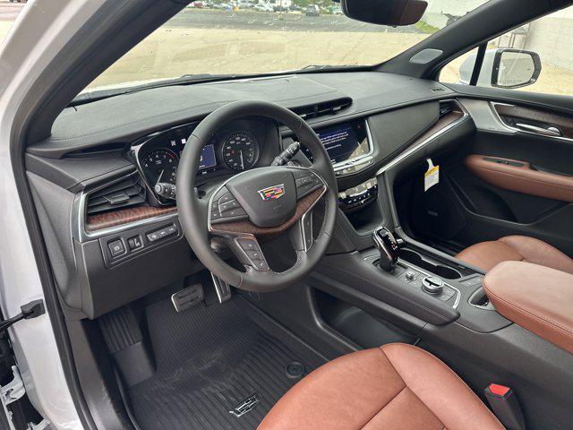 new 2025 Cadillac XT5 car, priced at $67,135