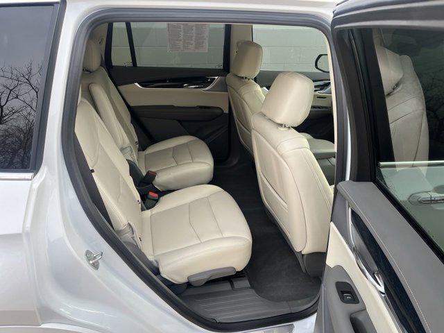 used 2024 Cadillac XT6 car, priced at $42,999