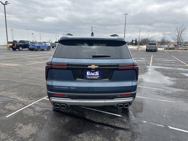 new 2025 Chevrolet Traverse car, priced at $44,595