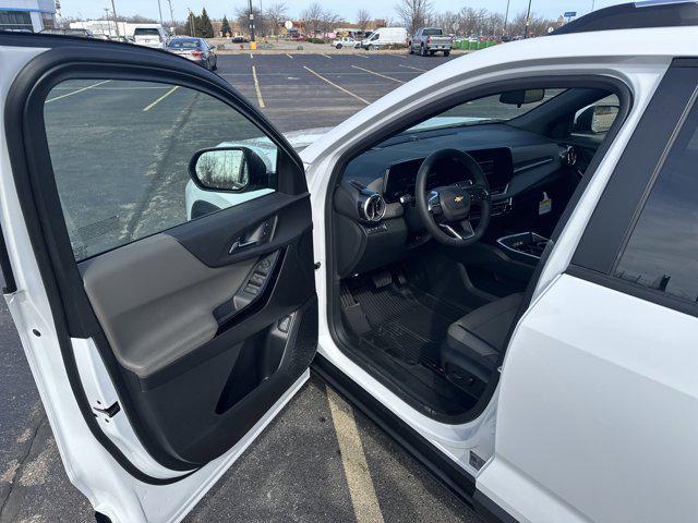 new 2025 Chevrolet Equinox car, priced at $35,040