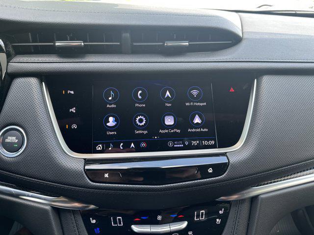 new 2025 Cadillac XT5 car, priced at $68,055