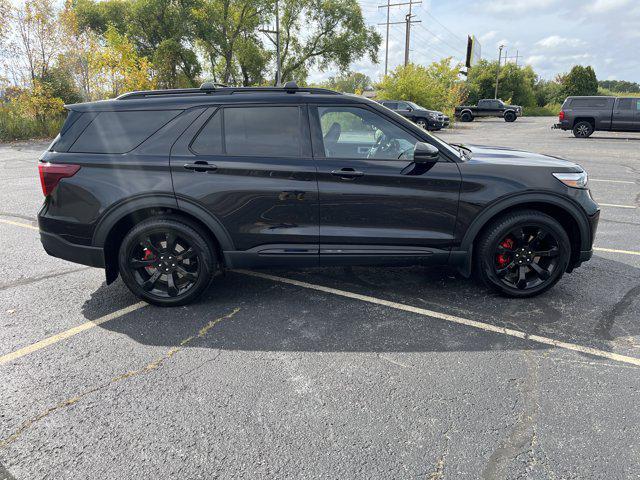 used 2022 Ford Explorer car, priced at $38,999