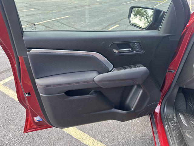 new 2025 Chevrolet Colorado car, priced at $44,999