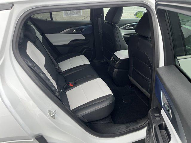 used 2025 Chevrolet Equinox EV car, priced at $26,999